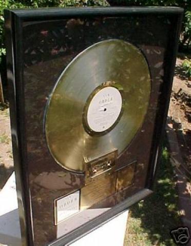substance_gold_disc_2.JPG